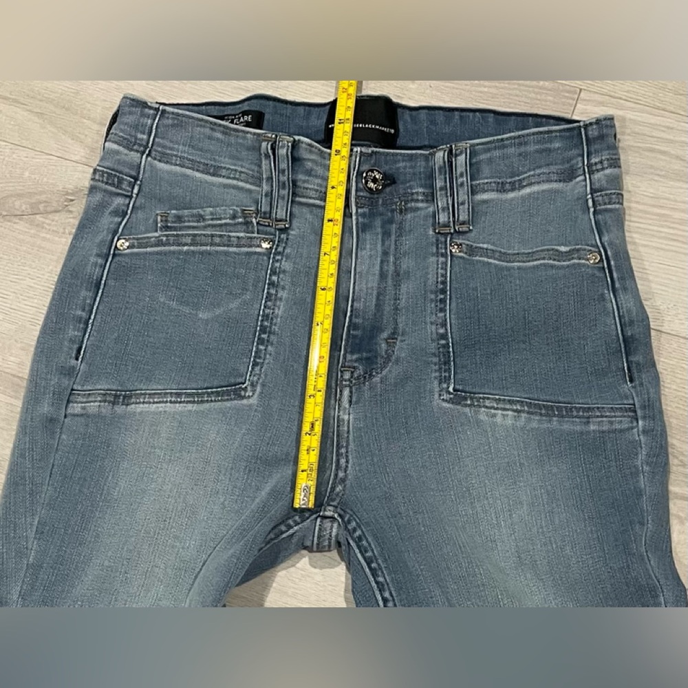 White House Black. Market High-Rise Double
Pocket Kick Flare Jeans, Size 2, NWT - Picture 7 of 10